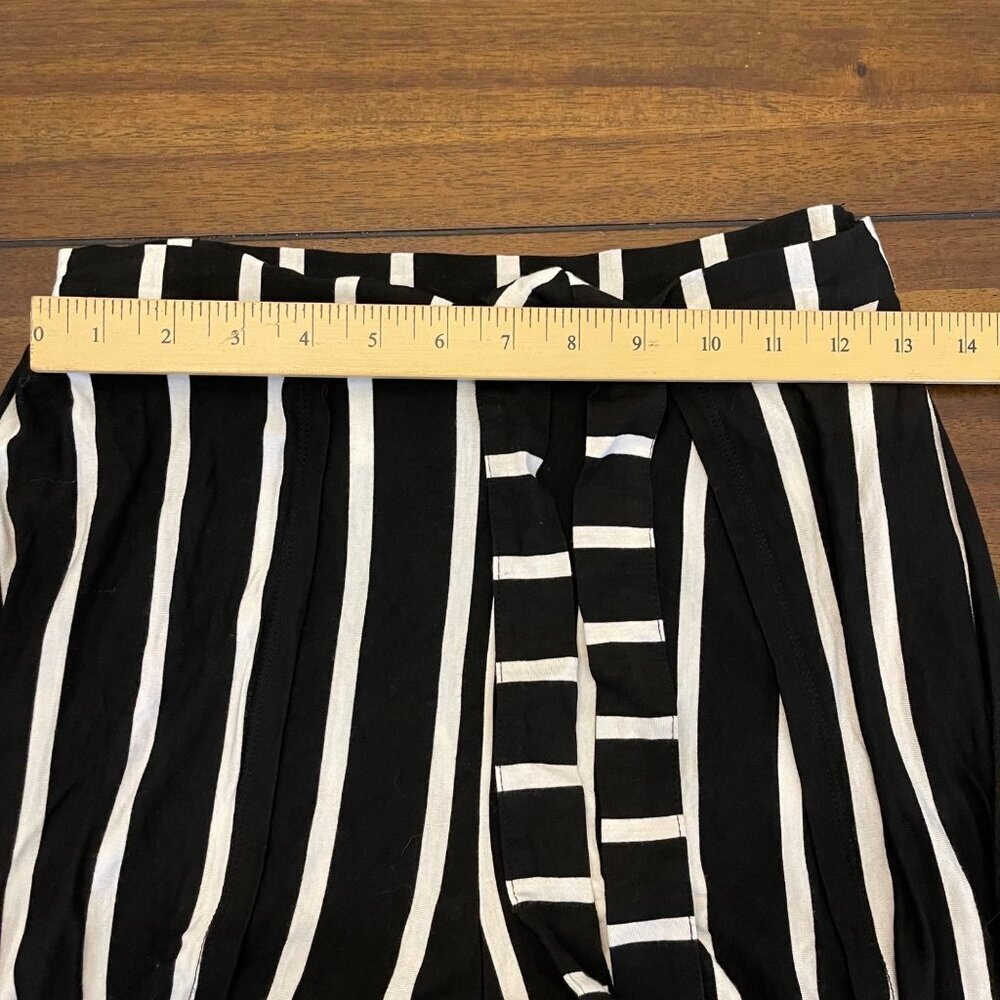 Olivaceous Women's Striped Relaxed Fit Trousers black white  size small - Picture 5 of 12